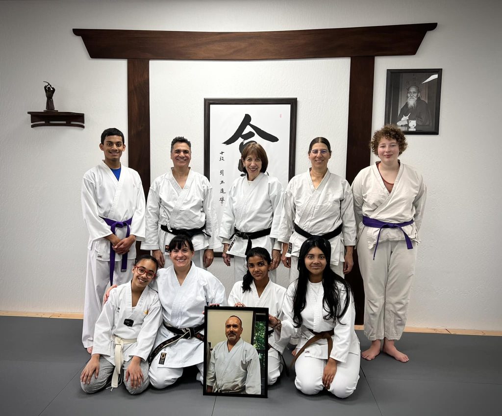 fremont shotokan karate group photo
